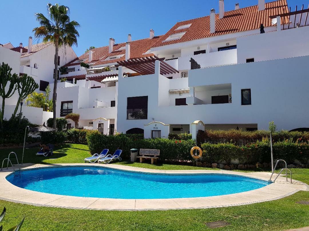 Apartment Russell Marbella Bagian luar foto